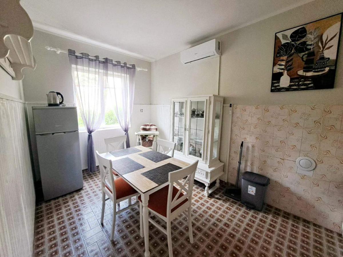 Red House Apartment Kotor Exterior foto